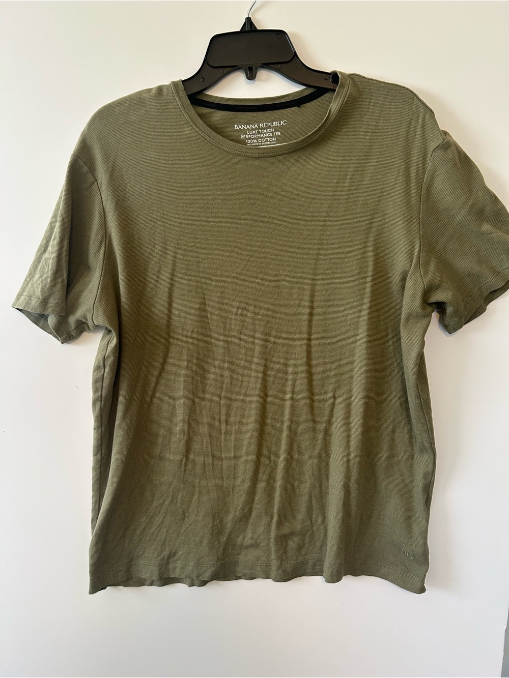 Banana Republic Men's Olive Crew Neck Short Sleeve Tee